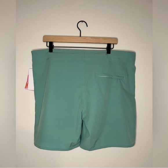 Kortni Jeane - Men's Boardies - Size 36 - Picture 9 of 11